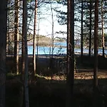 ヴィラ Kuhahuvila, Kalajaervi, Maatilamatkailu Ilomaeen Moekit Seinäjoki