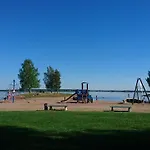 ヴィラ Kuhahuvila, Kalajaervi, Maatilamatkailu Ilomaeen Moekit Seinäjoki