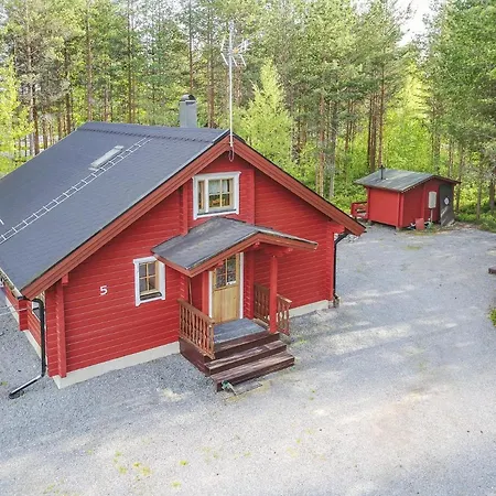 Kuhahuvila, Kalajaervi, Maatilamatkailu Ilomaeen Moekit *