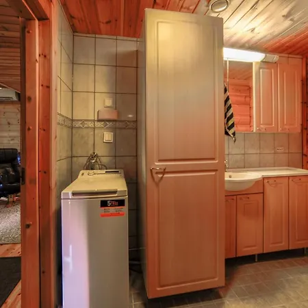 Kuhahuvila, Kalajaervi, Maatilamatkailu Ilomaeen Moekit