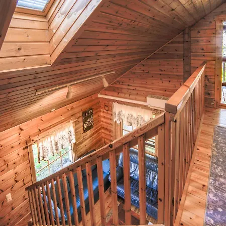 Kuhahuvila, Kalajaervi, Maatilamatkailu Ilomaeen Moekit