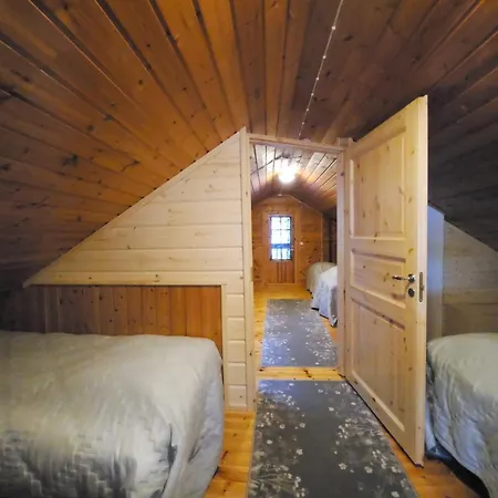 Villa Kuhahuvila, Kalajaervi, Maatilamatkailu Ilomaeen Moekit