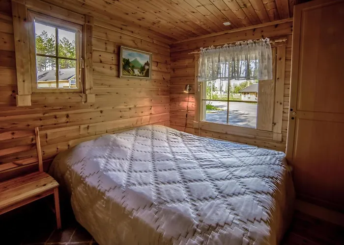 Kuhahuvila, Kalajaervi, Maatilamatkailu Ilomaeen Moekit *