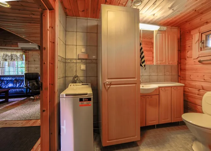 Kuhahuvila, Kalajaervi, Maatilamatkailu Ilomaeen Moekit